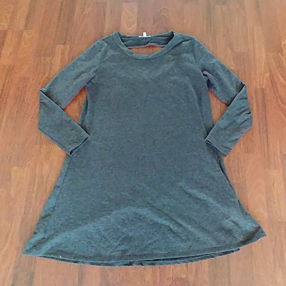 💥SOLD💥 Charlotte Russ Open Back Gray Dress